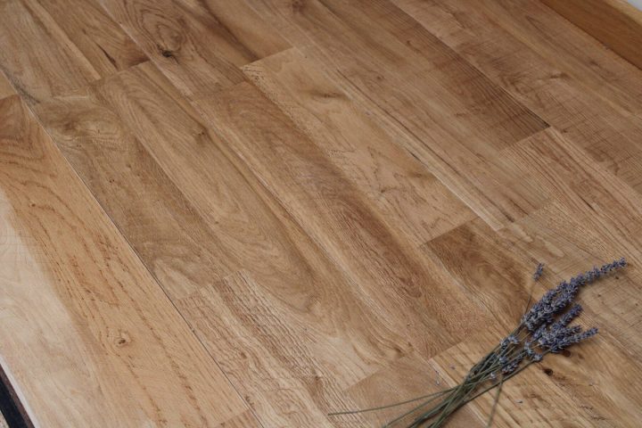 Parquet Chêne Massif Lames Larges Easiklip destiné Parquet Massif Destockage