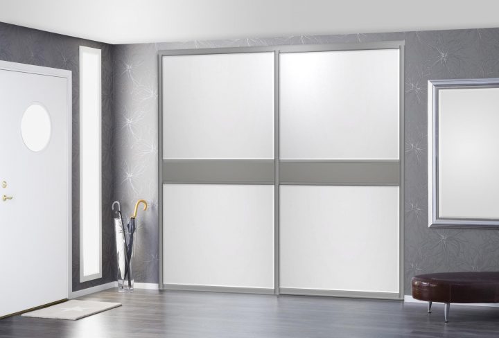 Porte De Placard Coulissante Sur-Mesure Elfa Norrköping De concernant Rideau De Porte Chainette Sur Mesure Porte De Placard Coulissante Sur-Mesure Elfa Norrköping De concernant Rideau De Porte Chainette Sur Mesure