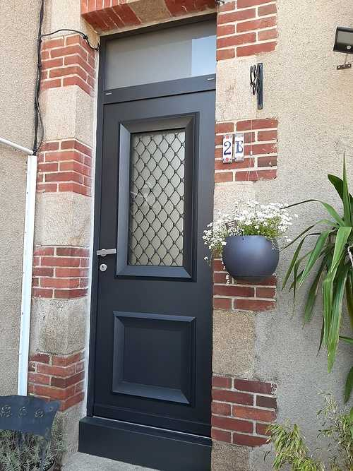 Porte D'Entrée Gamme Néoclassique – Saint-Brieuc 22 serapportantà Grille De Porte D'Entrée Occasion Porte D'Entrée Gamme Néoclassique – Saint-Brieuc 22 serapportantà Grille De Porte D'Entrée Occasion