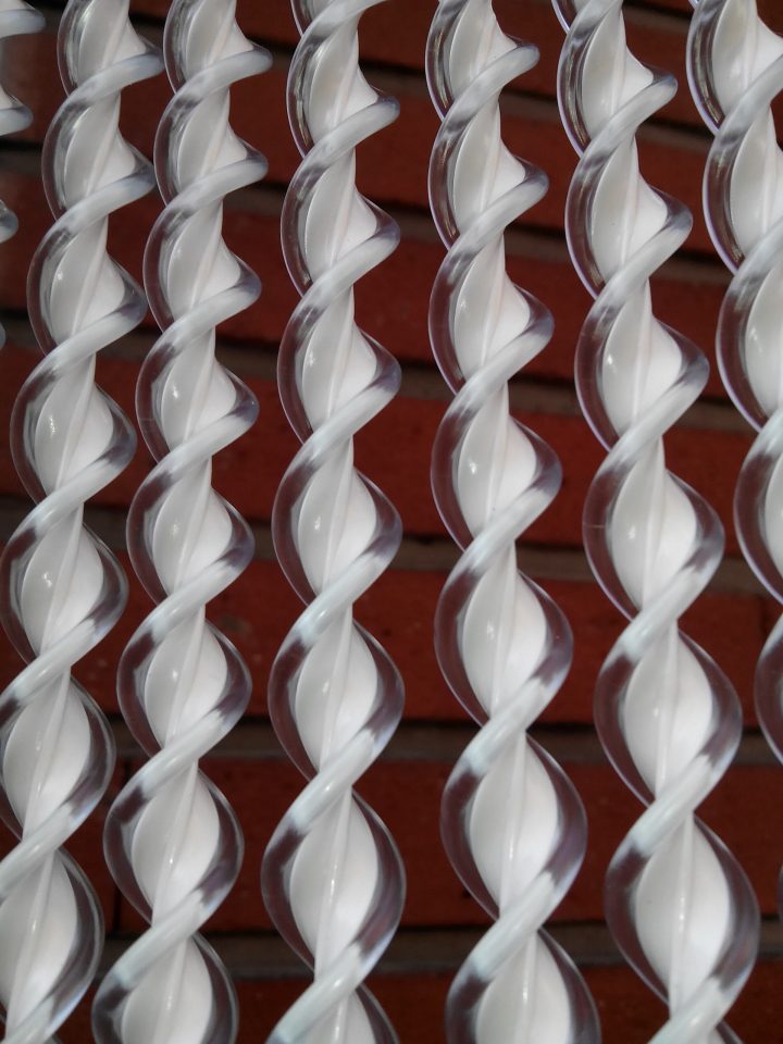 Promo Rideau De Porte Anti Mouche Droguerie Lesourd Gaillac avec Rideau Anti Mouche Laniere Plastique