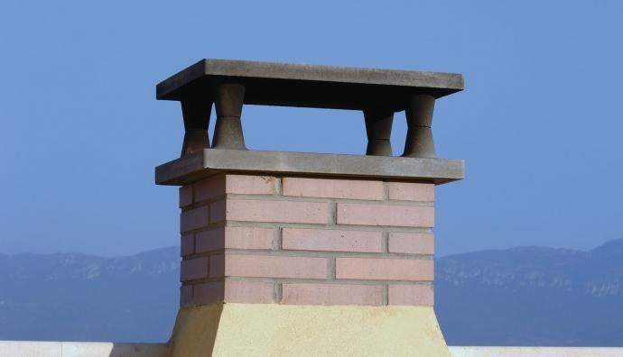 Ramonage Orleans 45 Loiret.02 38 45 64 81.Port.06 43 14 94 41 avec Debistrage Cheminée Orléans Ramonage Orleans 45 Loiret.02 38 45 64 81.Port.06 43 14 94 41 avec Debistrage Cheminée Orléans