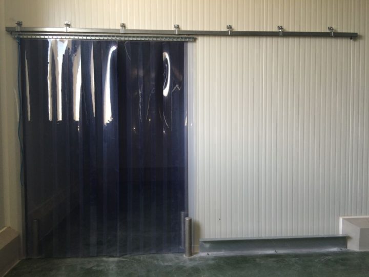 Rideau À Lanières – Industisol serapportantà Rideau Laniere Pvc Coulissant Rideau À Lanières – Industisol serapportantà Rideau Laniere Pvc Coulissant