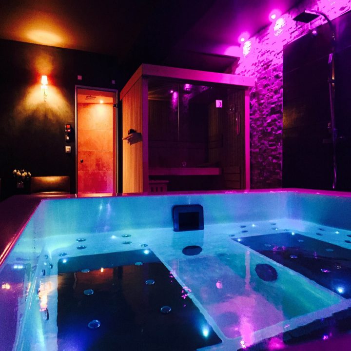Spa Jacuzzi Privatif 77 à Jacuzzi Privatif Ile De France