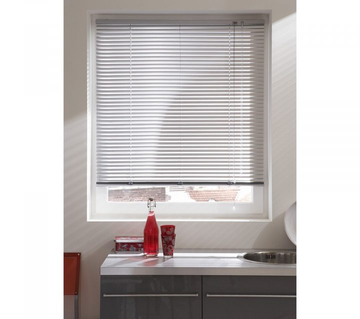 Store Vénitien Aluminium – 45 X 130 Cm – Gris – Store But avec Stores Venitien Leroy Merlin Store Vénitien Aluminium – 45 X 130 Cm – Gris – Store But avec Stores Venitien Leroy Merlin