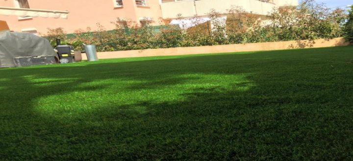 The Gazon Synthétique Vente De Pelouse Synthétique Et Pose pour Gazon Synthetique Toulouse