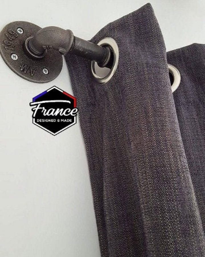 Tringle À Rideau Industriel Tuyau Plomberie | Etsy encequiconcerne Tringle Style Industriel