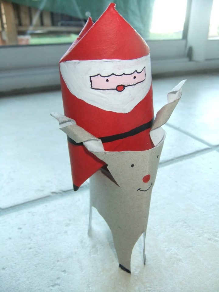 Un Petit Renne Et Le Père Noël – Betty And Co destiné Pere Noel Rouleau Papier Toilette Un Petit Renne Et Le Père Noël – Betty And Co destiné Pere Noel Rouleau Papier Toilette