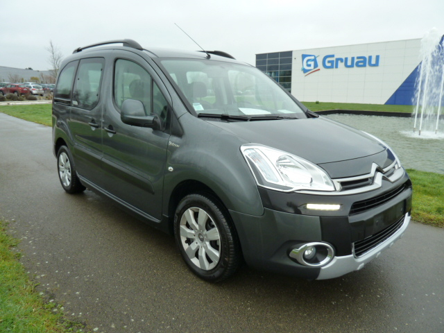 Utilitaire Occasion Le Bon Coin – Moto Plein Phare encequiconcerne Le Bon Coin 30 Meubles Occasion