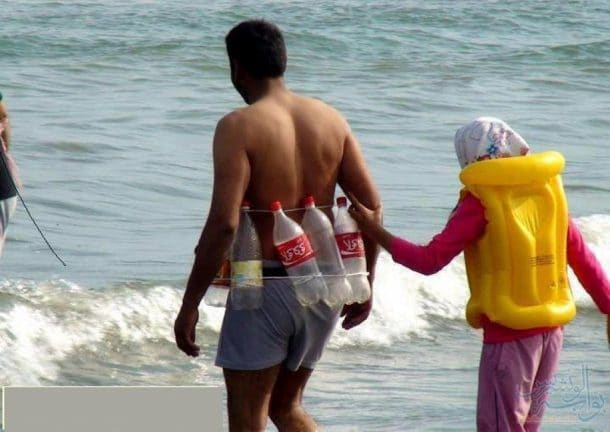 25 Photos De Plage Qui Vont Vous Faire Douter De Vos Vacances destiné Mature Aux Toilettes 25 Photos De Plage Qui Vont Vous Faire Douter De Vos Vacances destiné Mature Aux Toilettes