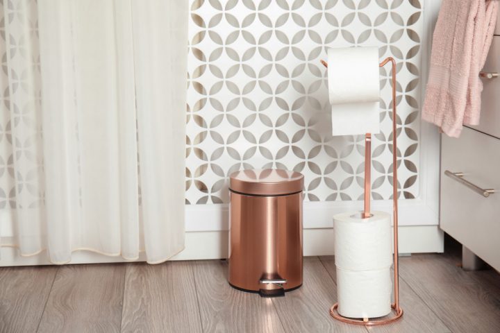 8 Dérouleurs À Papier Wc Pratiques Et Sympas ! – M6 Deco.fr dedans Le Trefle Papier Wc"" 8 Dérouleurs À Papier Wc Pratiques Et Sympas ! – M6 Deco.fr dedans Le Trefle Papier Wc""