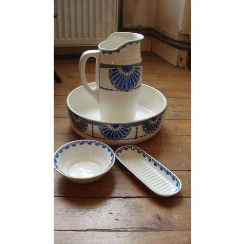 Ancien Service De Toilette 4 Pieces Faience Saint Amand,Ca dedans Toilette Hors Service