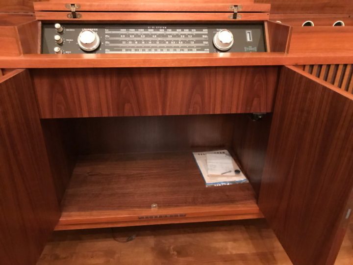 Antique Teak Telefunken Bayreuth 5552 Mx Record Player encequiconcerne Meuble Hifi Telephunken