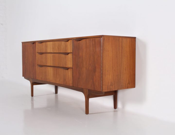 Buffet Enfilade De Style Scandinave – Meubles Vintage dedans Meuble Vintage Scandinave