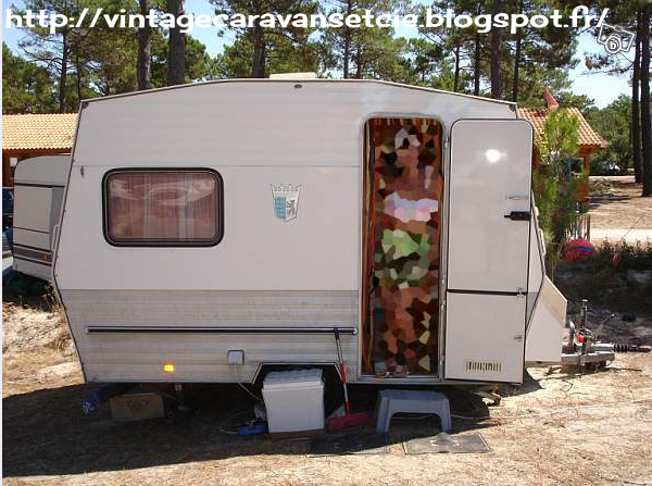 Caravanes Vintage Et Cie: Juillet 2012 serapportantà Interieur De Rapido Club 30 Caravanes Vintage Et Cie: Juillet 2012 serapportantà Interieur De Rapido Club 30