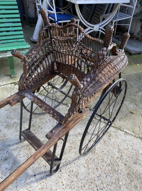 Charrette À Chien Pour Enfant Début 1900 En Bois Et Rotin destiné Plan De Charrette En Bois