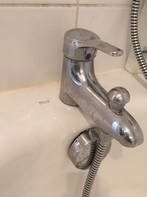 Comment Changer Un Mitigeur De Salle De Bain | Bright destiné Tete A Clapet Douche Jedo