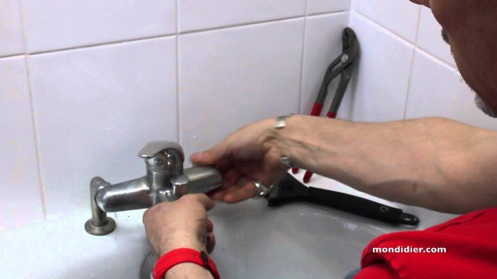 Comment Changer Un Mitigeur De Salle De Bain | Bright pour Tete A Clapet Douche Jedo