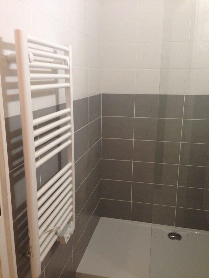 Comment Poser Du Carrelage Mural Dans Une Salle De Bain concernant Leroy Merlin Conception Salle De Bain Comment Poser Du Carrelage Mural Dans Une Salle De Bain concernant Leroy Merlin Conception Salle De Bain