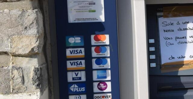 Coutances. Le Distributeur De La Poste Hors Service Après destiné Hors Service Affiche Rigolotes