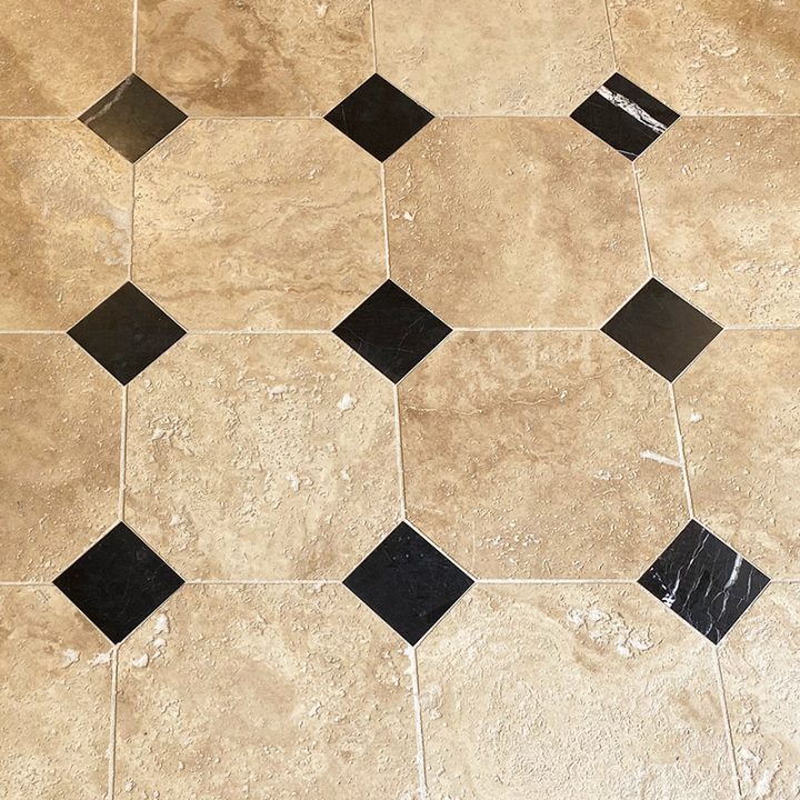 Dallage Travertin Beige À Cabochons L Authentique L Pierre avec Sol Vinyle Presto Cabochon Dallage Travertin Beige À Cabochons L Authentique L Pierre avec Sol Vinyle Presto Cabochon