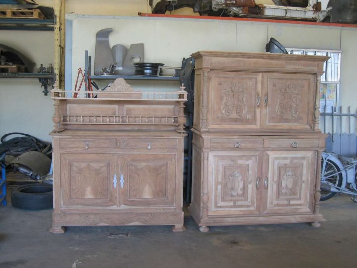 Décirer Un Meuble Ancien – Buffet Ancien Repeint En Noir à Buffet Ancien Repeint Décirer Un Meuble Ancien – Buffet Ancien Repeint En Noir à Buffet Ancien Repeint