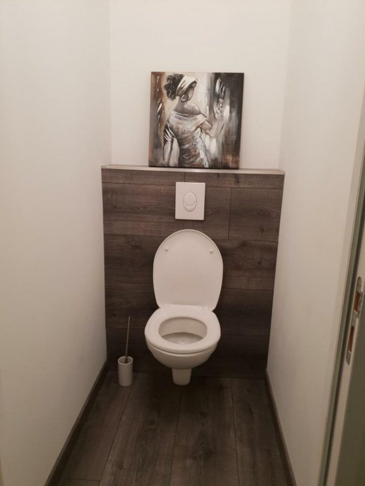 Décorer Ses Wc : 25 Idées Pour Vous Inspirer ! – Kozikaza destiné Peinture Carrelage Wc