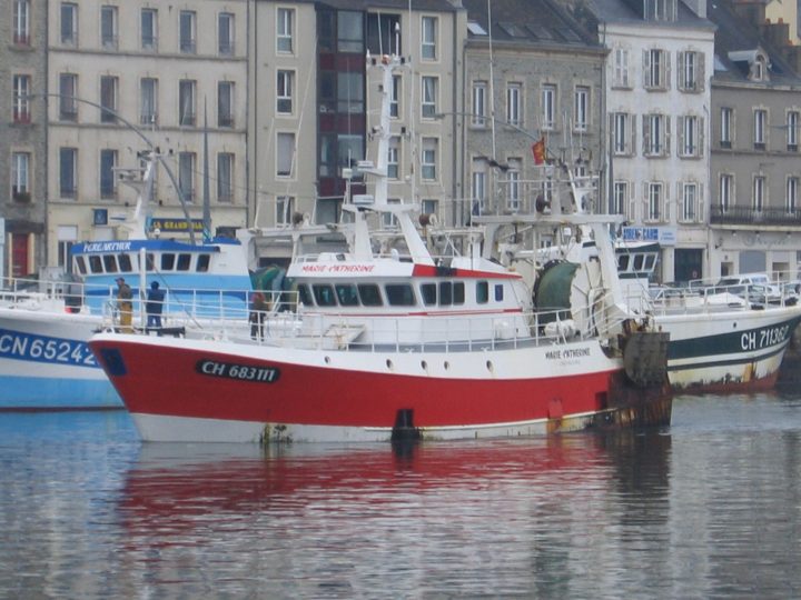 Flotille Cherbourgeoise À Quai – Le Blog De Sophie tout Chez Sophie Marie A Port En Bessin