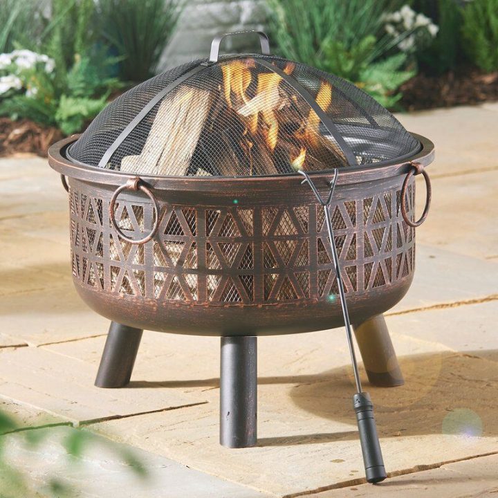 Foyer D'Extérieur Au Bois En Acier À Motif Géométrique tout Foyer Extérieur Canac Foyer D'Extérieur Au Bois En Acier À Motif Géométrique tout Foyer Extérieur Canac