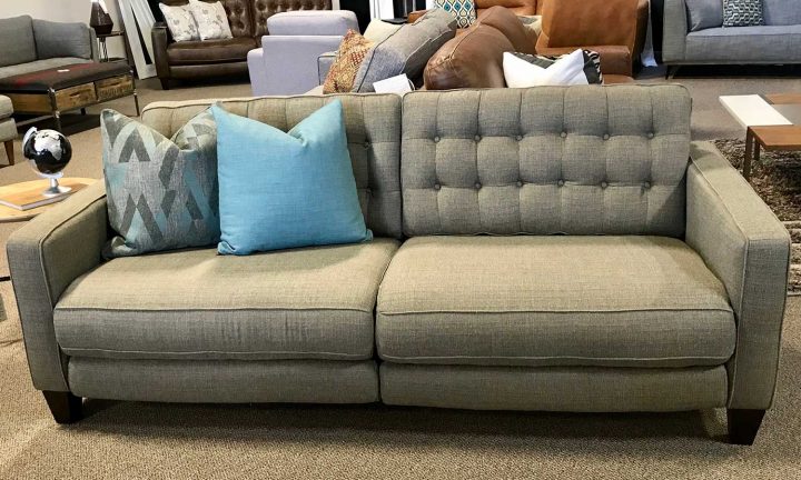 Furniture Outfitters – Tufted Reclining Sofa pour Idsofa Shops