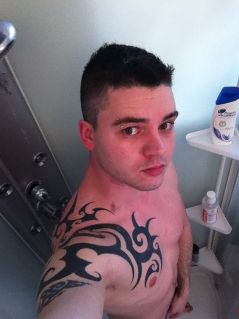 Grégory Capra: Christian Sous La Douche destiné Homme Sous La Douche