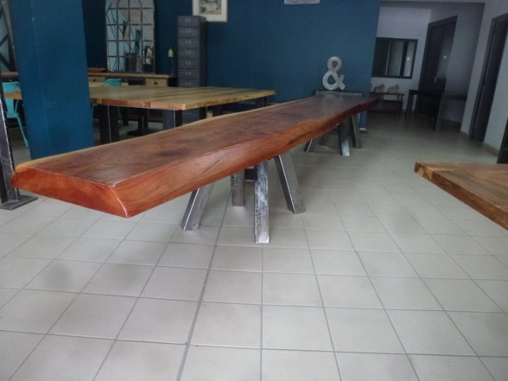 Immense Table Industrielle Double Pieds Style Mikado Et concernant Living Et Table Basse Doivente Etre Assortis