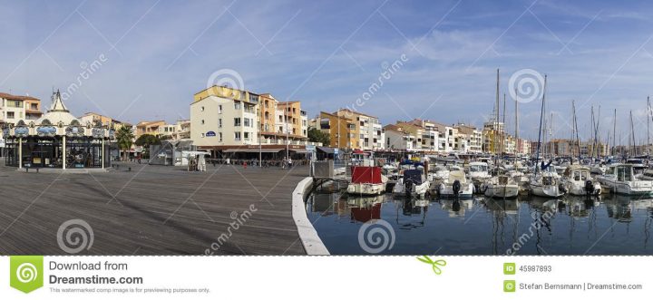 Kappe D'Agde Redaktionelles Stockfoto. Bild Von encequiconcerne Cap D'Agde 039