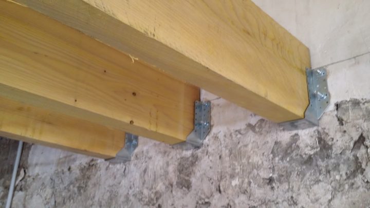 La Renaissance De L'Atelier: Nouvelle Mezzanine intérieur Comment Fixer Un Carton Au Mur