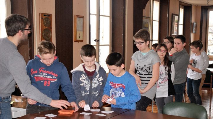 Le Conseil Municipal Des Jeunes | Port-En-Bessin-Huppain destiné Chez Sophie Marie A Port En Bessin Le Conseil Municipal Des Jeunes | Port-En-Bessin-Huppain destiné Chez Sophie Marie A Port En Bessin