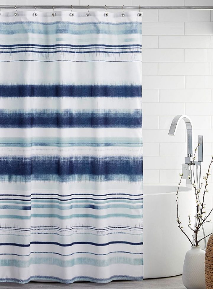 Le Rideau De Douche Ciel De Pluie | Simons Maison concernant Simons Rideau De Douche Le Rideau De Douche Ciel De Pluie | Simons Maison concernant Simons Rideau De Douche