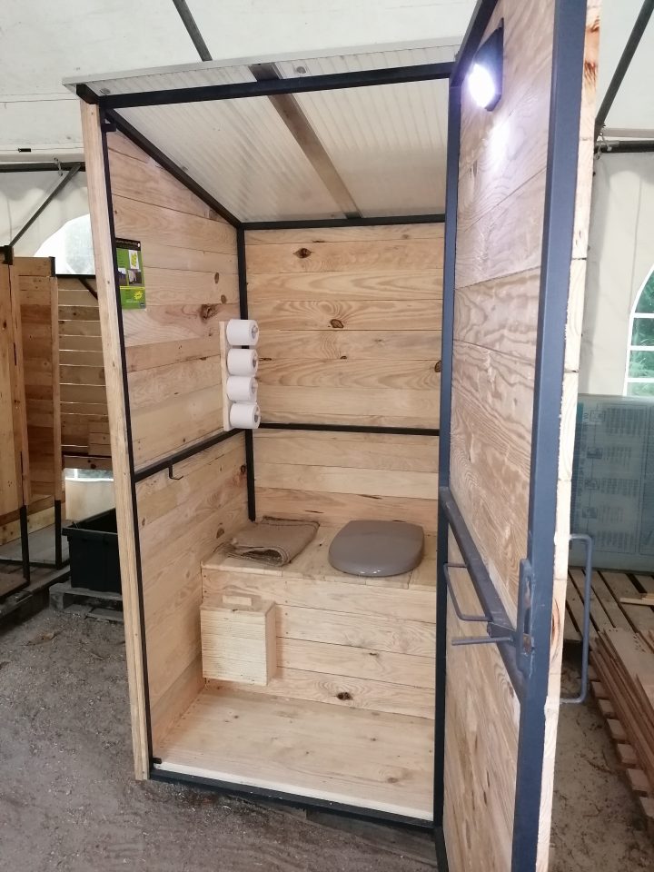 Location / Vente – Createur Et Concepteur De Toilettes avec Toilette Seche En Kit