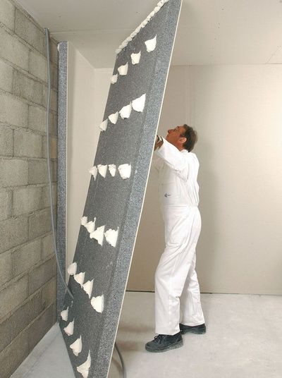 Maison Bbc : Isoler Plus Et Mieux – Côté Maison pour Isoler Du Froid Une Porte De Service A L'Interieur Maison Bbc : Isoler Plus Et Mieux – Côté Maison pour Isoler Du Froid Une Porte De Service A L'Interieur