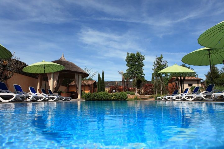 Maison Close Offenbourg – Fkk Lancelot Allemagne intérieur Maison Close Offenbourg