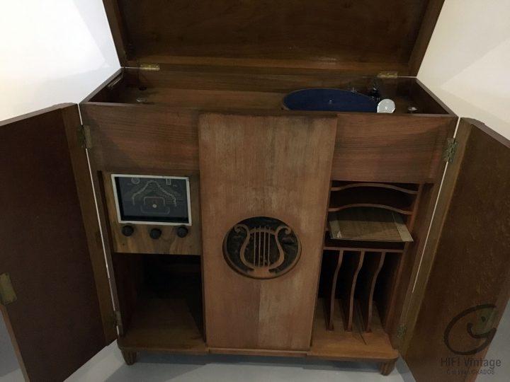 Meuble 1940 Paillard Tsf serapportantà Meuble Hifi Telephunken