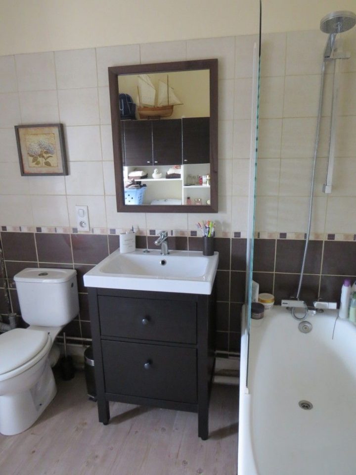 Meubles Salle De Bain Hemnes Ikea concernant Hemenes Lavabo Gris