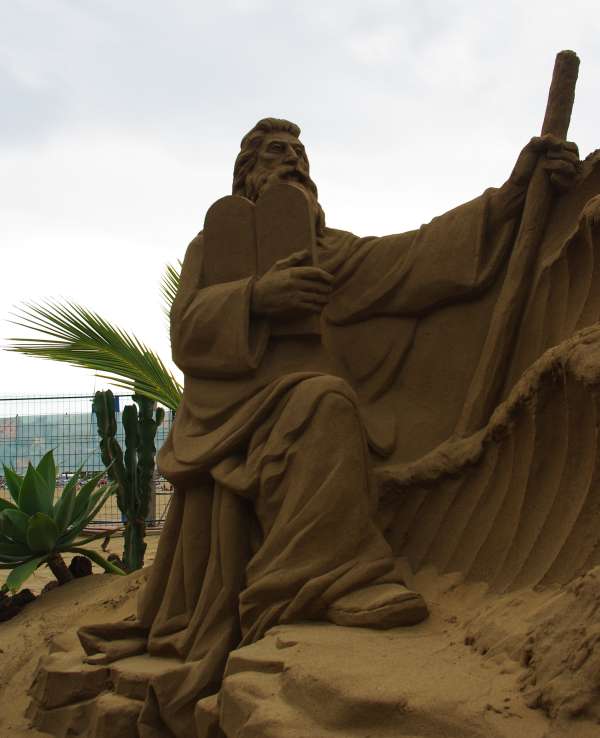 moses teilt das meer bilder