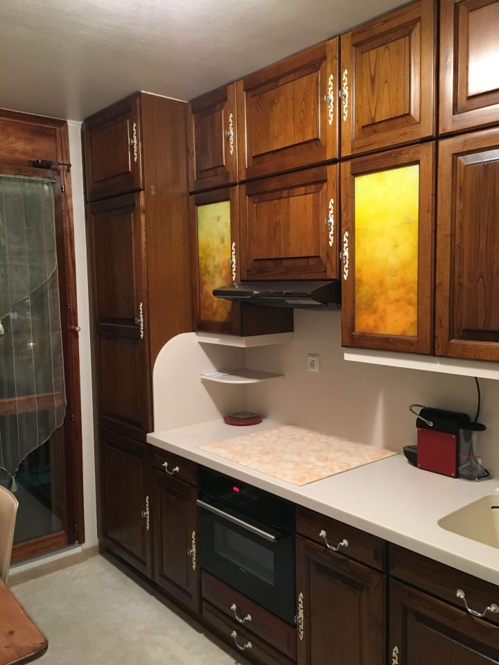 Pin Op Avant/Après, Une Cuisine Relookée encequiconcerne Cuisine Chene Repeinte