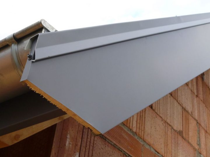 Planche De Rive Pvc Cellulaire Leroy Merlin dedans Champlat Pvc Anthracite