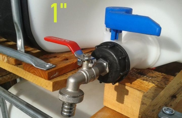 Raccord S60X6 Avec Robinet 1" Laiton Chromé Pour Cuve destiné Robinet Cuve 1000 Litres Castorama