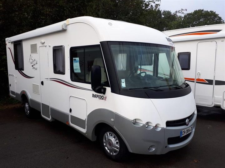 Rapido 890F – Camping-Car Intégral – Occasion – Gallois concernant Interieur De Rapido Club 30 Rapido 890F – Camping-Car Intégral – Occasion – Gallois concernant Interieur De Rapido Club 30