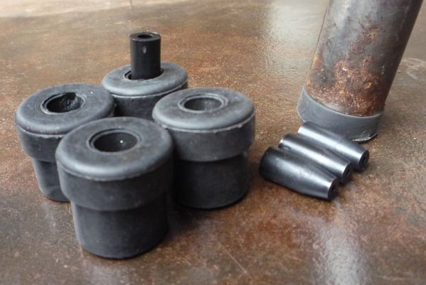 Tampons Caoutchouc Embouts De Chaises A Tubes Neufs pour Tampon Pied De Chaise Ovale Tampons Caoutchouc Embouts De Chaises A Tubes Neufs pour Tampon Pied De Chaise Ovale