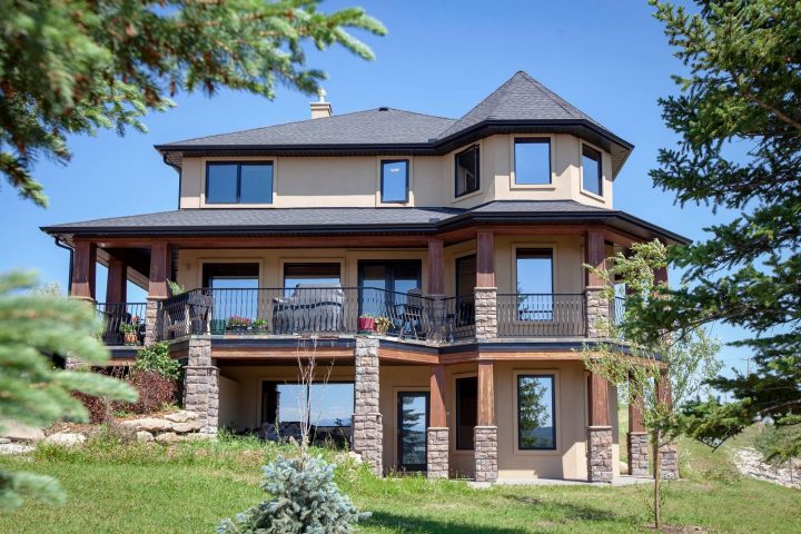 Tout Plaquer Et Acheter Une Superbe Villa À 17 Euros Au Canada dedans Villa De Lâ€™Amour Offenbourg