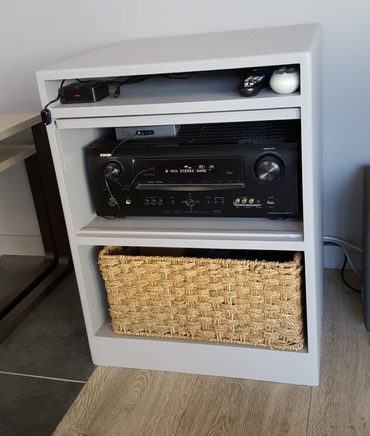 Un Petit Meuble Home-Cinéma pour Meuble Tv Home Cinema Un Petit Meuble Home-Cinéma pour Meuble Tv Home Cinema