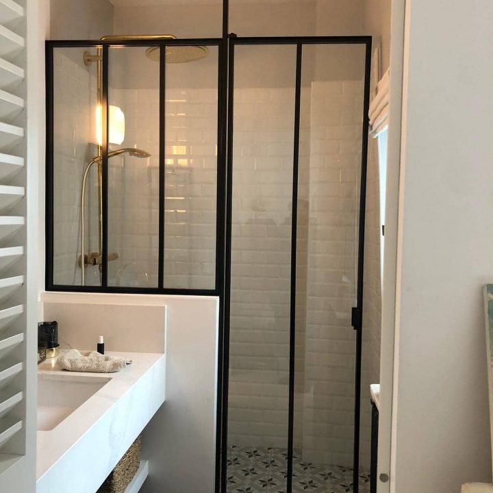 Verrière Salle De Bain Et Douche | Steelinbox concernant Porte De Douche De Type Accordeon