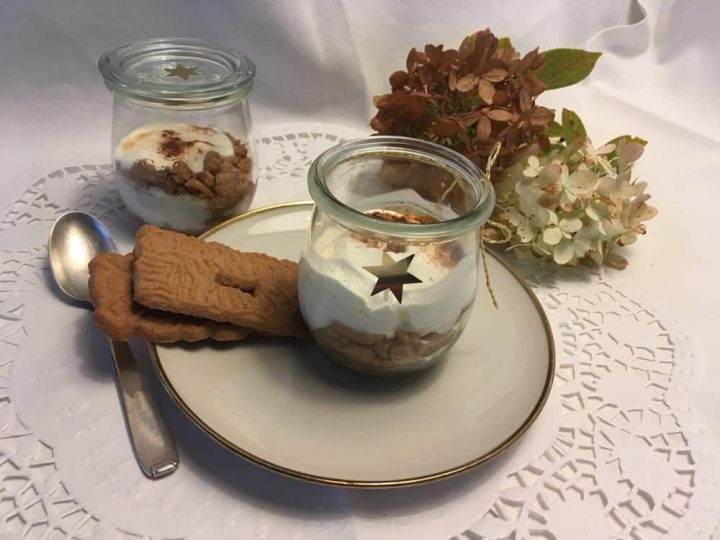 dessert mit joghurt und pudding dessert mit joghurt und pudding